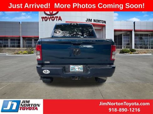 Used 2023 RAM 2500 Big Horn w/ Night Edition AWD/4WD image 18