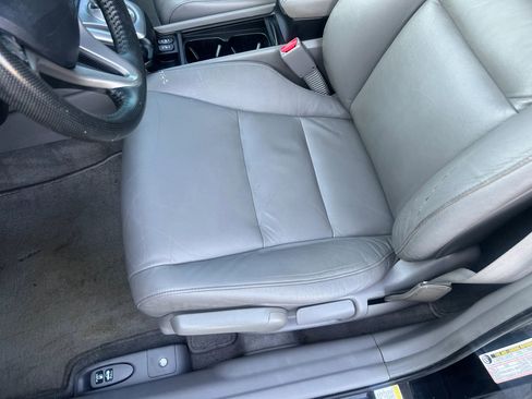 Used 2010 Honda Civic EX-L image 9