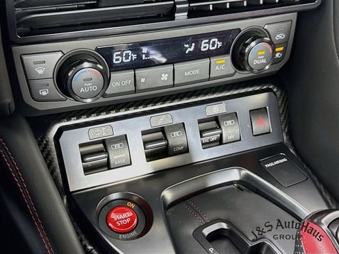 Used 2021 Nissan GT-R NISMO AWD/4WD image 21