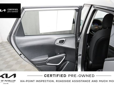Certified 2025 Kia Soul LX FWD image 12