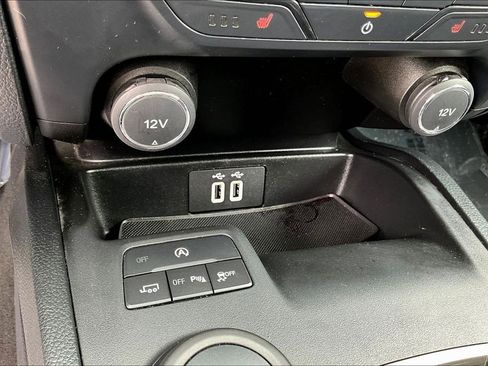 Used 2020 Ford Ranger Lariat w/ Equipment Group 501A Mid AWD/4WD image 19