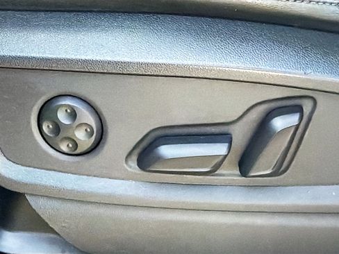 Used 2023 Audi Q5 2.0T Premium Plus image 26