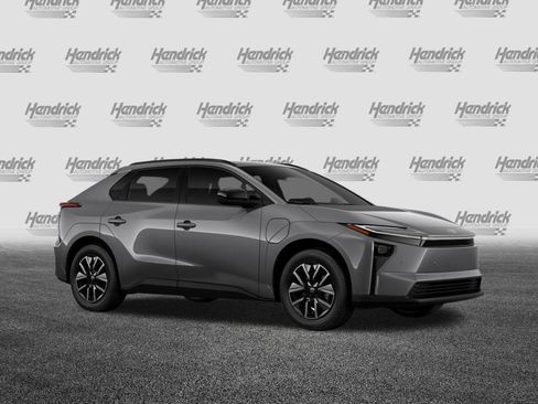 Used 2026 Toyota bZ FWD image 43