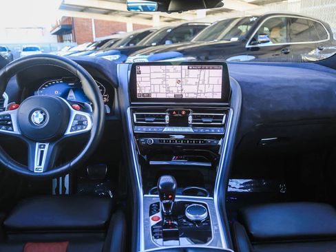 Used 2023 BMW M8 Competition image 9