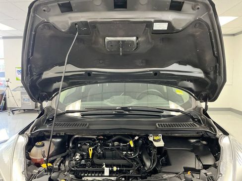 Used 2019 Ford Escape SEL AWD/4WD image 13