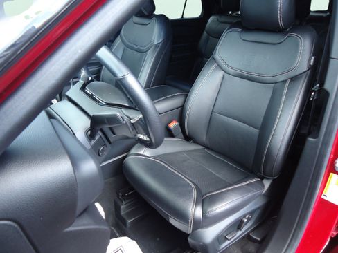 Used 2022 Ford Explorer ST w/ Equipment Group 401A image 26