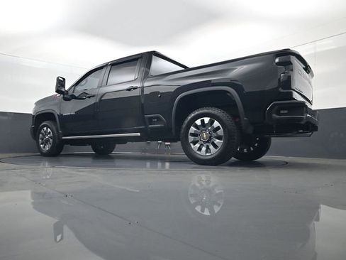 Used 2025 Chevrolet Silverado 2500 Custom w/ Custom Value Package AWD/4WD image 27
