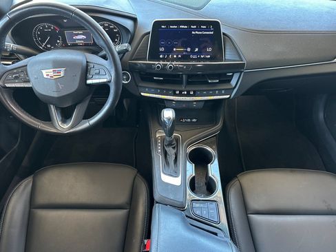 Used 2024 Cadillac CT4 Luxury RWD image 16