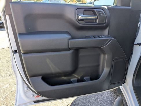 Used 2020 Chevrolet Silverado 1500 Custom Trail Boss w/ Custom Convenience Package image 15