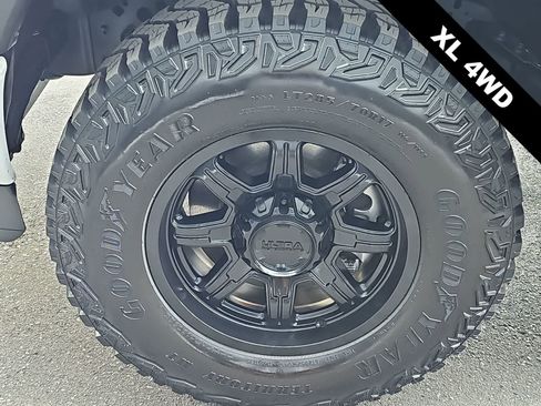 Used 2023 Ford F150 XL w/ STX Appearance Package AWD/4WD image 13
