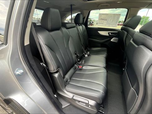 Used 2025 Acura MDX w/ Technology Package image 22