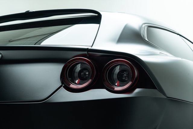 Used 2018 Ferrari GTC4Lusso T RWD image 17