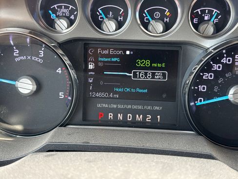 Used 2014 Ford F250 Lariat w/ Lariat Ultimate Package AWD/4WD image 17