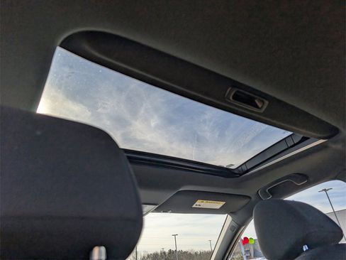 Certified 2025 Honda Civic Sport image 29