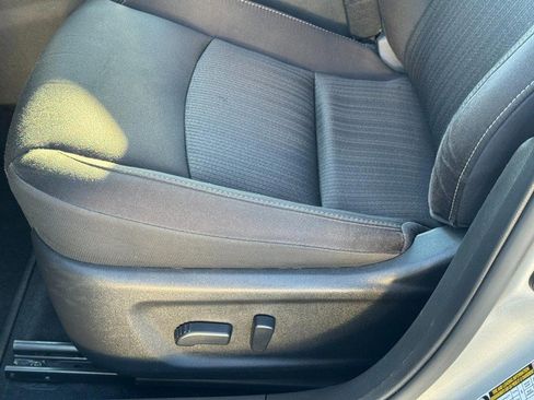 Used 2024 Nissan Altima 2.5 SV image 23