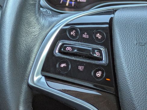 Certified 2015 Cadillac SRX Luxury w/ Driver Awareness Package image 26