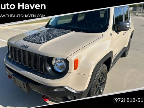 Used 2017 Jeep Renegade Trailhawk AWD/4WD image 1