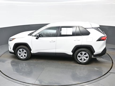 Used 2024 Toyota RAV4 LE image 35
