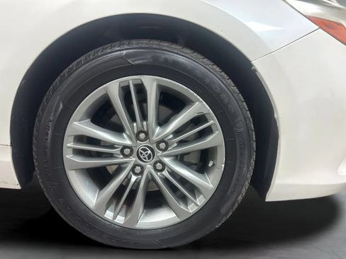 Used 2015 Toyota Camry SE FWD image 26