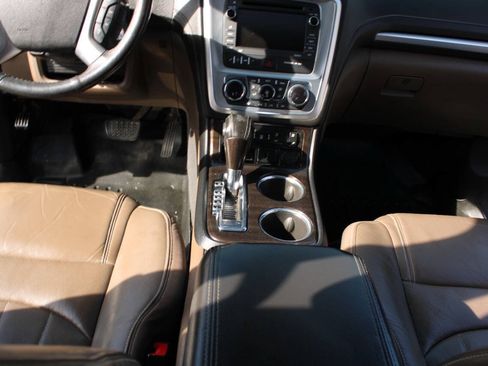 Used 2015 GMC Acadia SLT AWD/4WD image 35