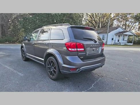 Used 2015 Dodge Journey SXT w/ Flexible Seating Group image 27