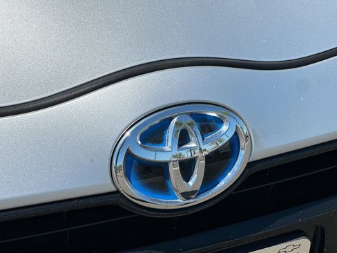 Used 2015 Toyota Prius C Two FWD image 35