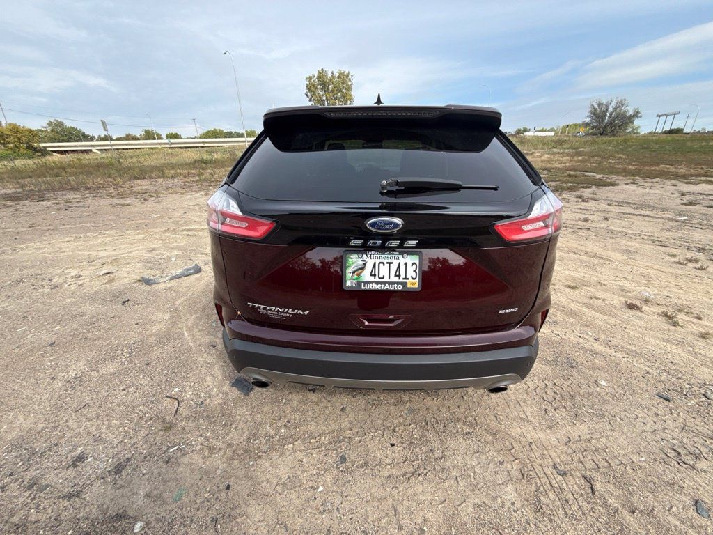 Used 2024 Ford Edge Titanium AWD/4WD image 10