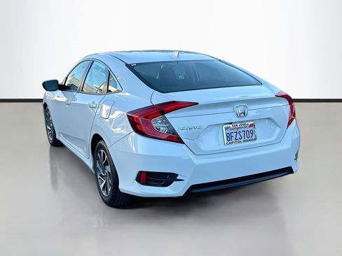 Used 2018 Honda Civic EX image 7