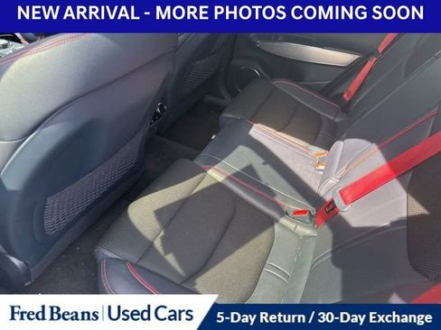 Used 2023 Genesis GV70 2.5T w/ Sport Prestige Package image 17