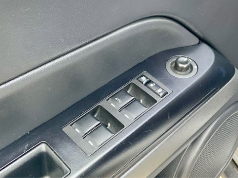 Used 2016 Jeep Patriot Sport w/ Power Value Group image 44