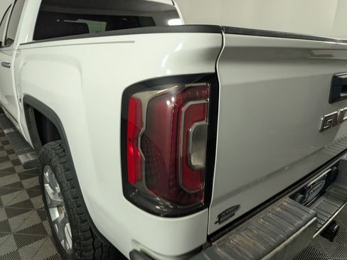 Used 2016 GMC Sierra 1500 SLT w/ SLT Premium Package image 11