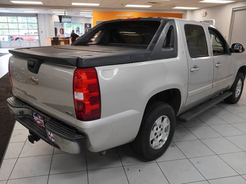 Used 2008 Chevrolet Avalanche LT RWD image 11