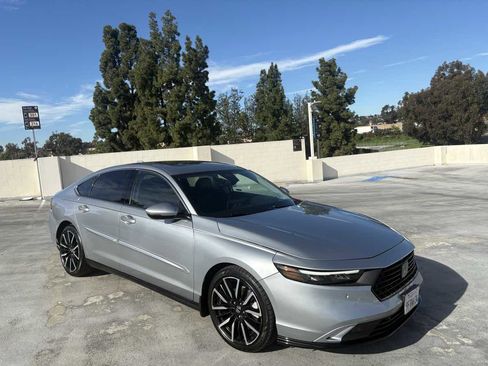 Used 2023 Honda Accord Touring image 36
