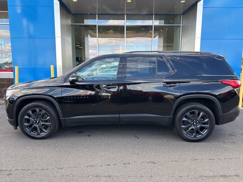 Used 2021 Chevrolet Traverse RS image 9