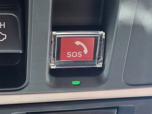 Certified 2024 Honda Accord EX image 22