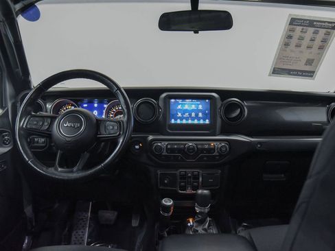 Used 2022 Jeep Gladiator Sport AWD/4WD image 31