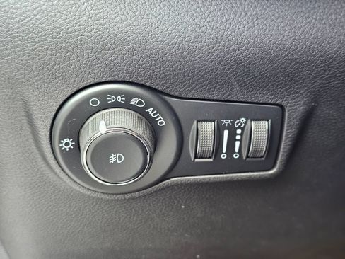 New 2026 Jeep Compass Trailhawk AWD/4WD image 17