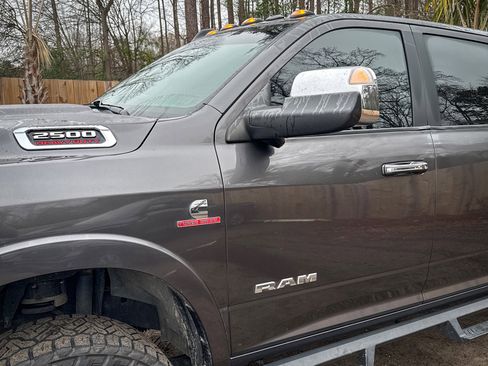 Used 2020 RAM 2500 Laramie image 4