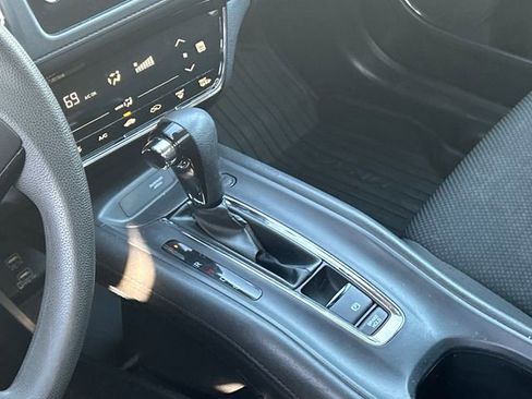 Used 2022 Honda HR-V EX image 24