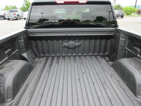 New 2026 Chevrolet Silverado 1500 RST w/ Z71 Off-Road Package AWD/4WD image 13