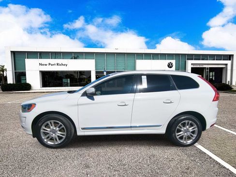 Used 2015 Volvo XC60 T5 Premier w/ Protection Package image 5