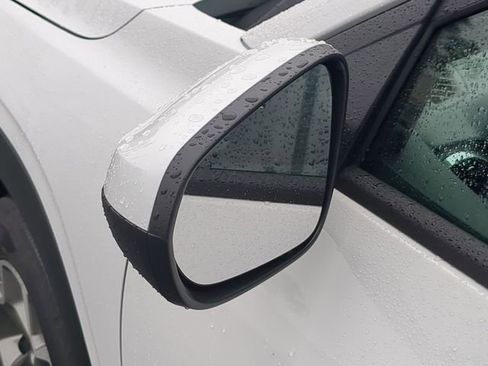 New 2026 Chevrolet Trax LT w/ Driver Confidence Package image 18