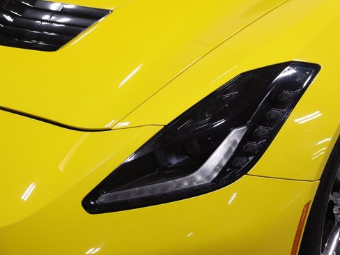 Used 2014 Chevrolet Corvette Stingray Coupe w/ 3LT Preferred Equipment Group RWD image 17