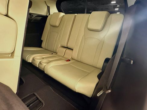 Used 2018 Lexus RX 350L FWD w/ Premium Package image 29