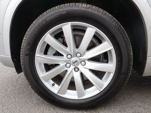 Used 2018 Volvo XC90 T6 Momentum w/ Convenience Package image 44