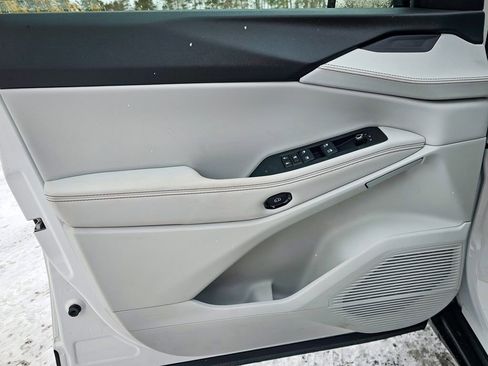 New 2026 Jeep Cherokee Limited AWD/4WD image 9