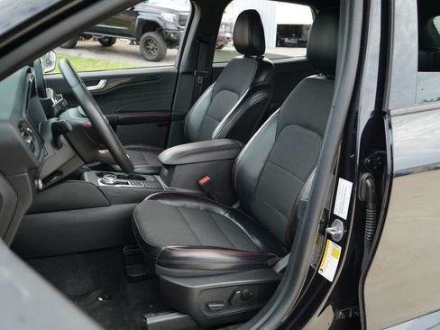 Used 2023 Ford Escape ST-Line AWD/4WD image 7