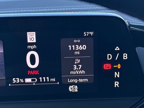 Used 2023 Volkswagen ID.4 S image 25