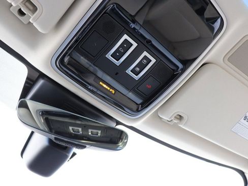 Used 2022 Land Rover Range Rover Westminster Edition image 63