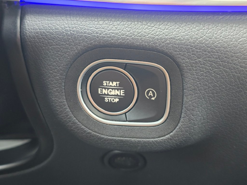 Used 2020 Mercedes-Benz GLS 450 4MATIC image 29